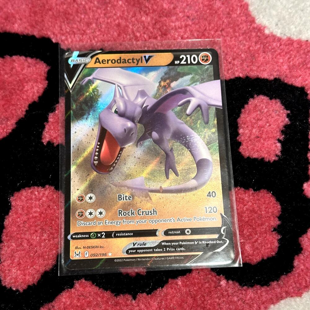 Aerodactyl V #92 – Pokémon Lost Origin – Full Art Holo – As Pictured